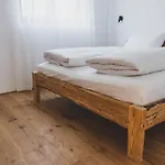 شقة فندقية Tante Anna Retreats