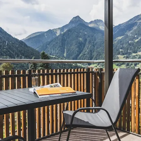 Aparthotel Tante Anna - Retreats Mit Weitblick 4*