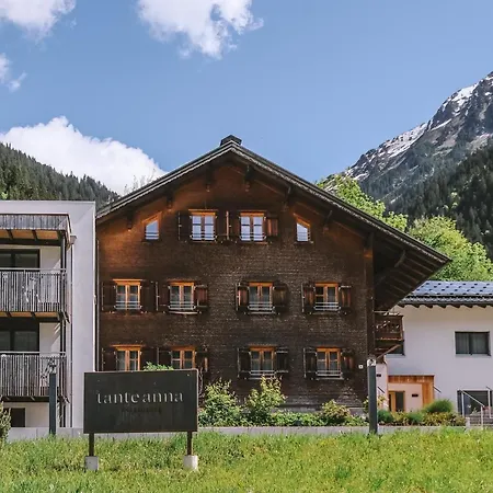 Tante Anna - Retreats Mit Weitblick Aparthotel Sankt Gallenkirch