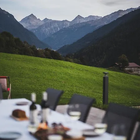 Aparthotel Tante Anna - Retreats Mit Weitblick Sankt Gallenkirch